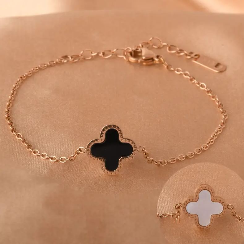 Clover Bracelet Dupe - Double Sided - Black & Pearl