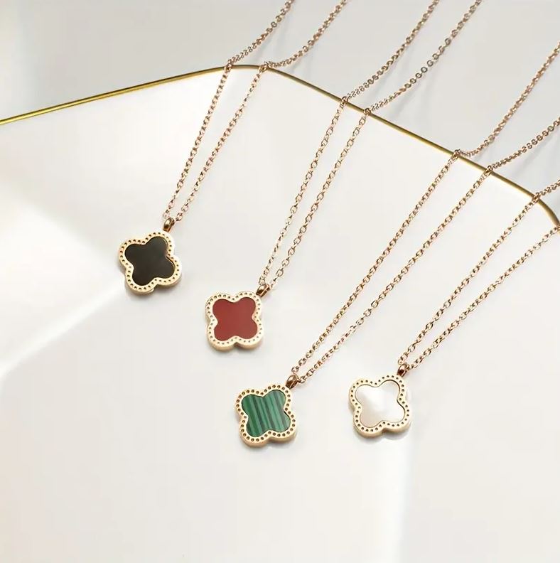 Clover Necklace Dupe